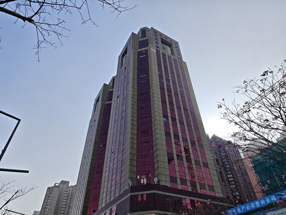 中银大厦外观图1